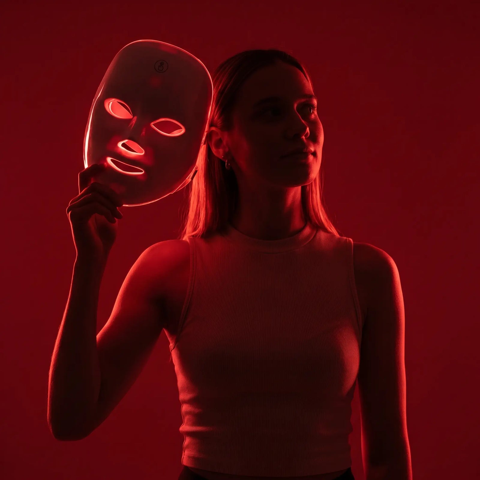 Red Light Therapy for Skin: A Beginner's Guide (Plus 10 Tips to Start)